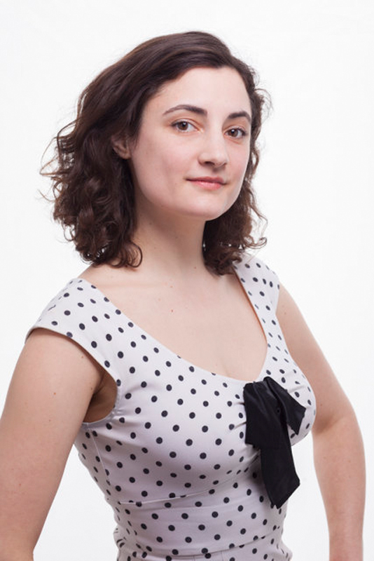 BECKY GLOBUS HEADSHOT